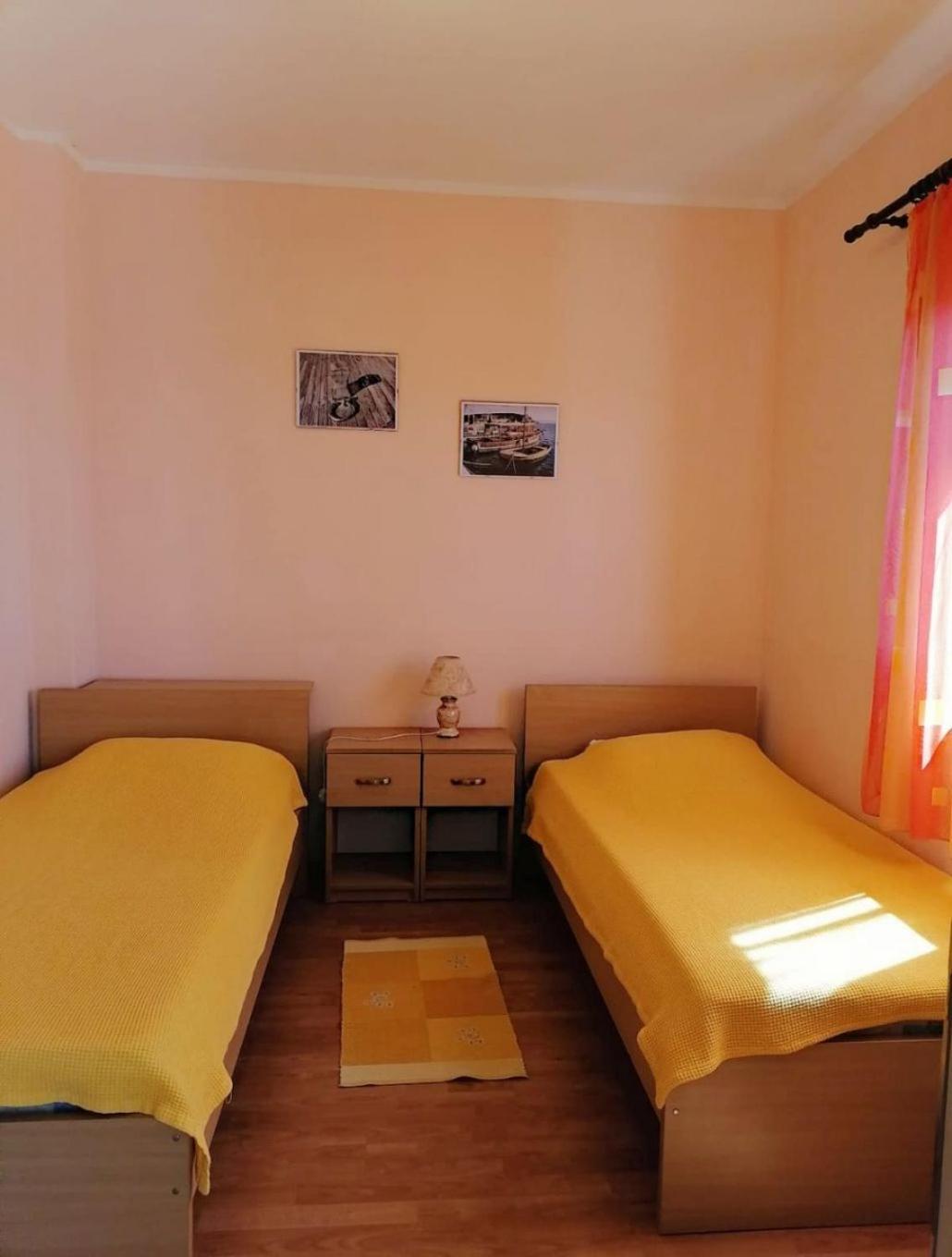 Apartments Toni Maslinica Kültér fotó